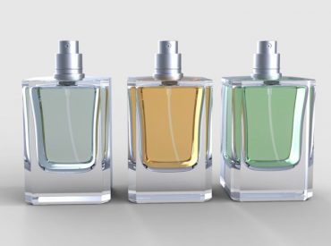 Hola chicas, Hoy vamos a distinguir notas de fragancia. Es una habilidad muy importante cuando quieres elegir nuevos perfumes o incluso bálsamos corporales perfumados. ¿Como hacer esto? Desafortunadamente, debes ser paciente ya que lleva mucho tiempo aprender a manejar la nariz. De todos modos, espero que encuentres mis consejos útiles. Mientras más impulsos aromáticos entreguemos […]