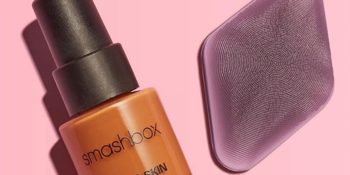 ¿Es Smashbox competencia para Beauty Blender? Conozca el aplicador de cojín de gel