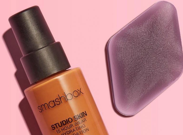 ¿Es Smashbox competencia para Beauty Blender? Conozca el aplicador de cojín de gel